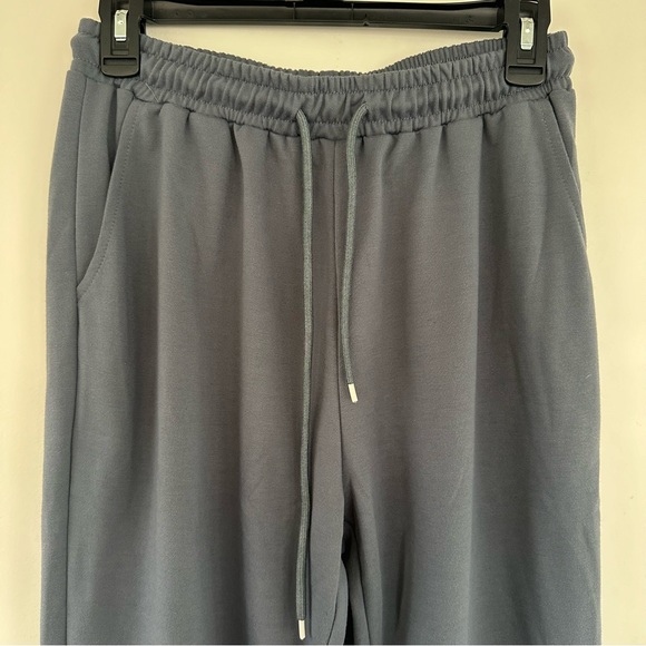 NWT T2D Basic Grey Joggers Size Small - Picture 6 of 8